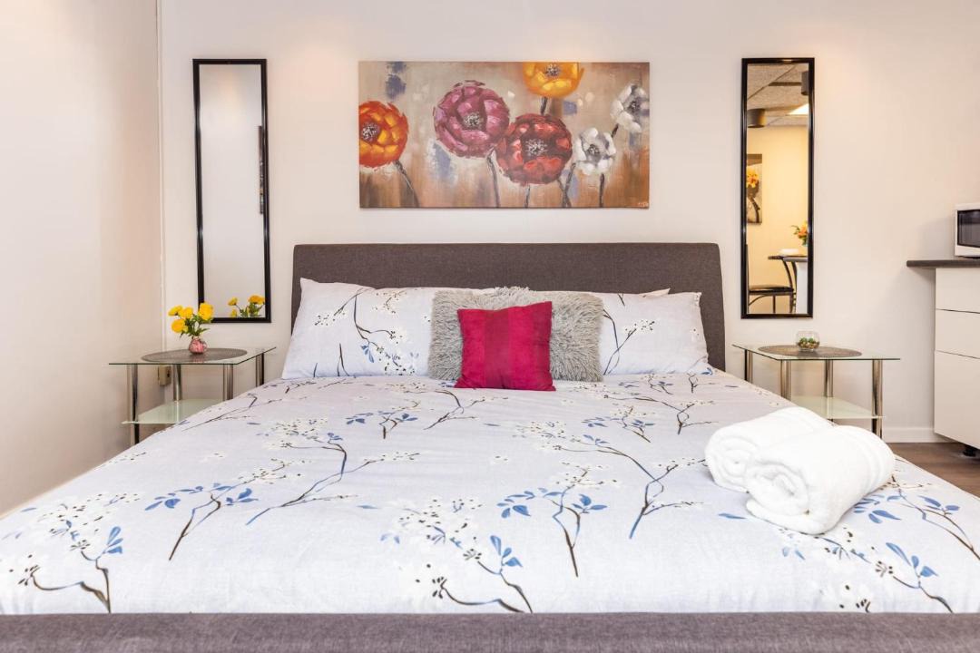 Photo of Bedroom in Centretown West