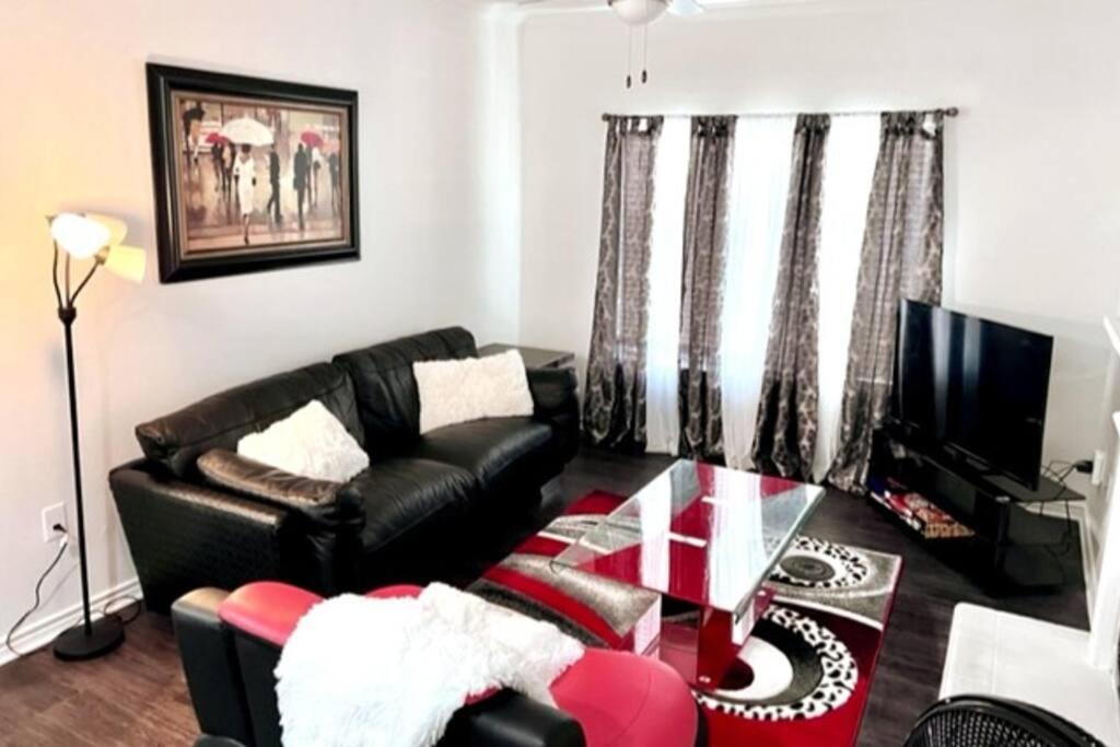 Photo of Livingroom in Valley Ranch