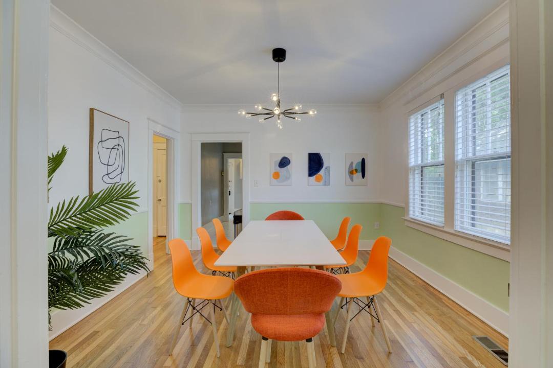Photo of Livingroom in Cooper-Young Historic District