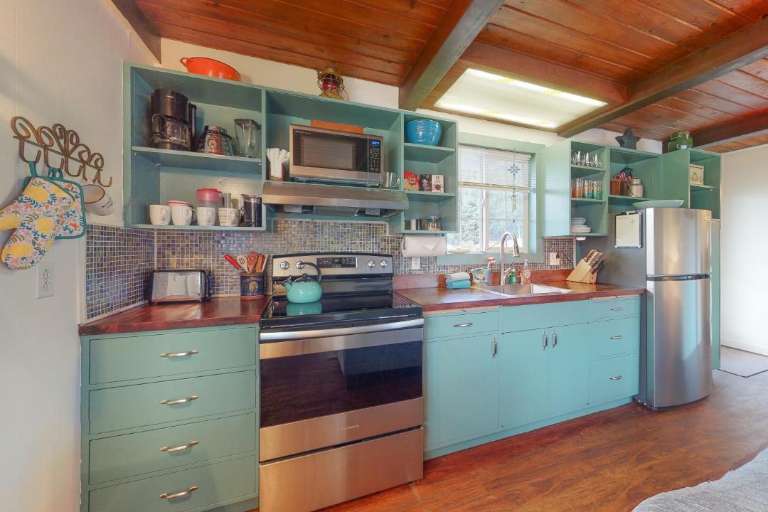 Photo of Kitchen in Winchester Bay