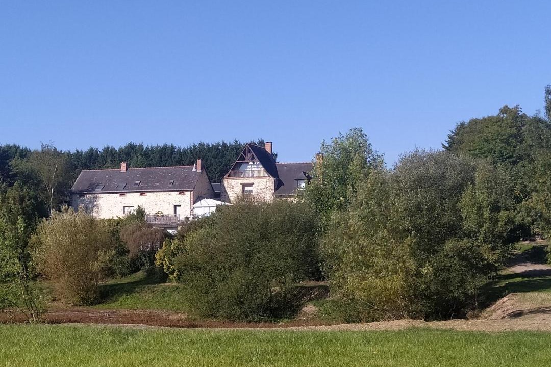 Photo of Others in Montreuil-sur-Maine