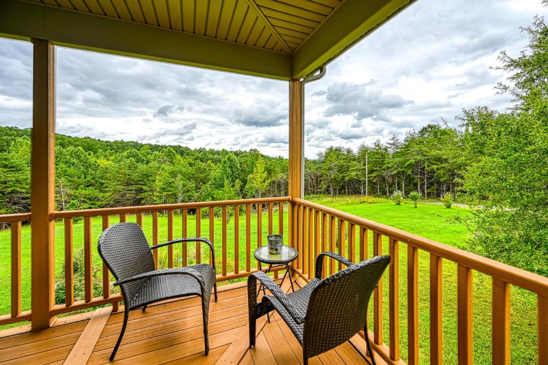 Photo of Patio Balcony in Livingston