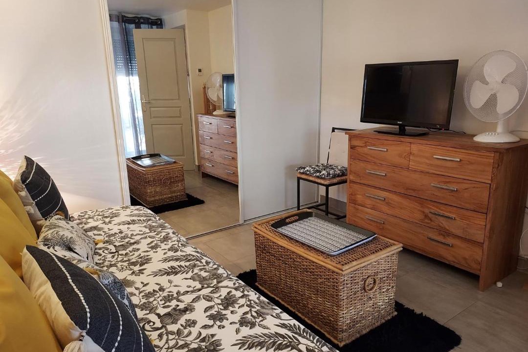 Photo of Others in Prudhomat