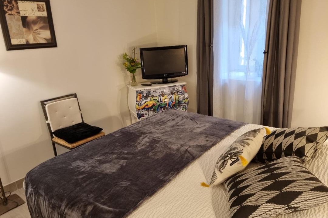 Photo of Bedroom in Prudhomat