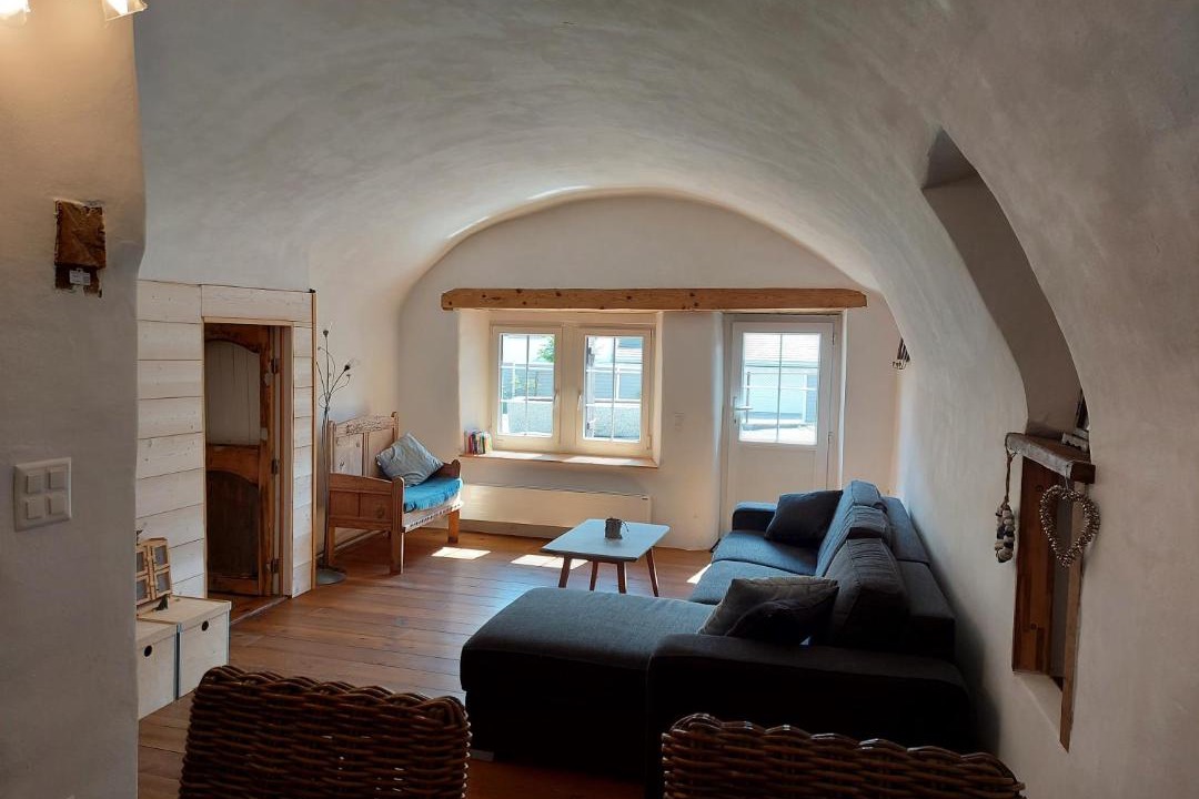Photo of Livingroom in Enney