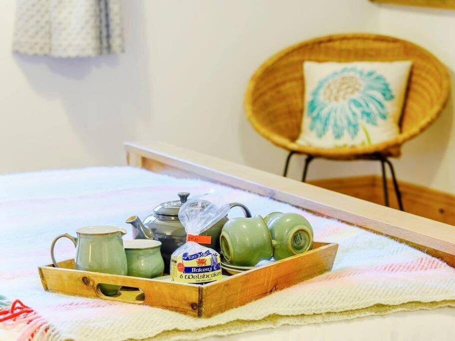 Photo of Others in Kemeys Commander