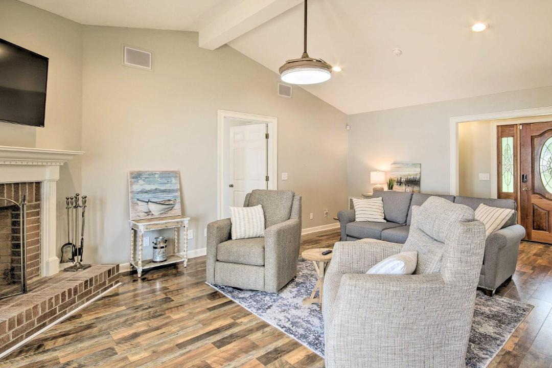 Photo of Livingroom in Gilbert