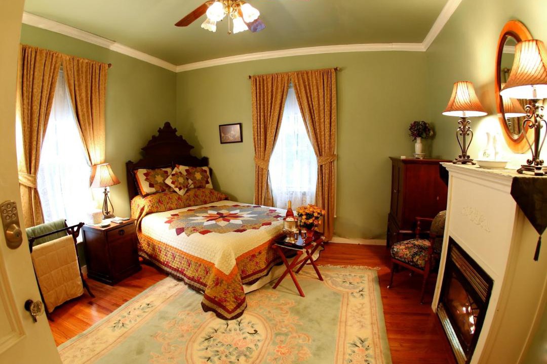 Photo of Bedroom in Lochmere
