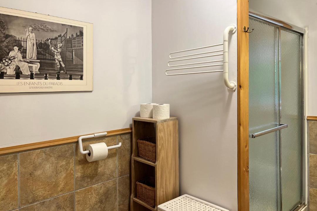 Photo of Others in Pine Hill