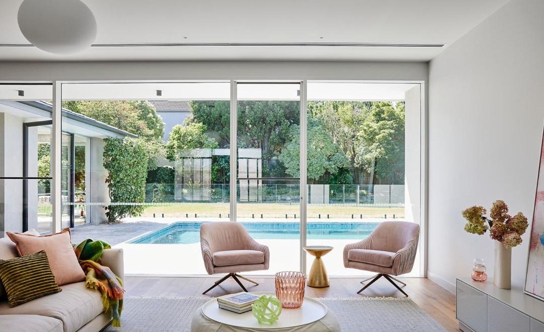 Photo of Livingroom in Kew