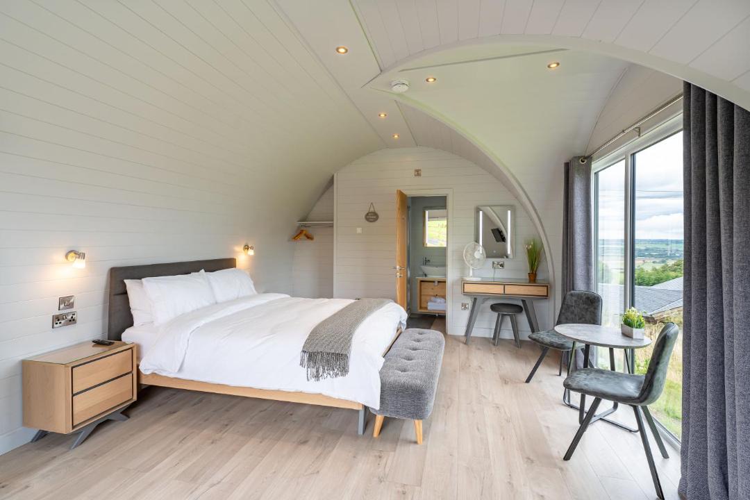 Photo of Others in Bathgate