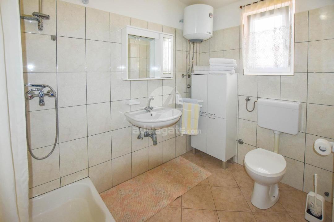 Photo of Bathroom in Pasman