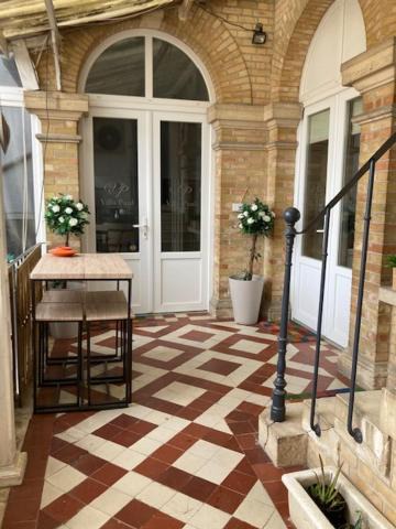 Photo of Patio Balcony in Avize