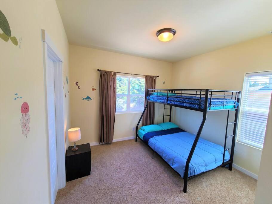 Photo of Bedroom in Copalis Beach