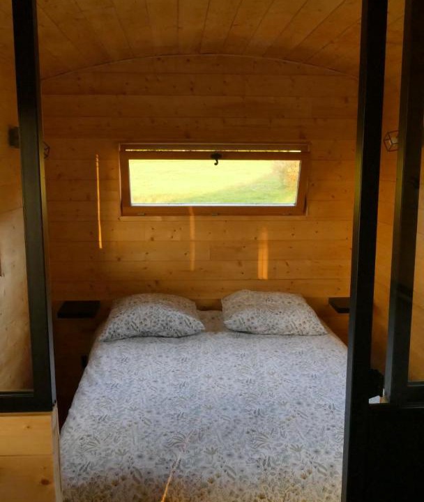 Photo of Bedroom in Le Val-d'Ajol