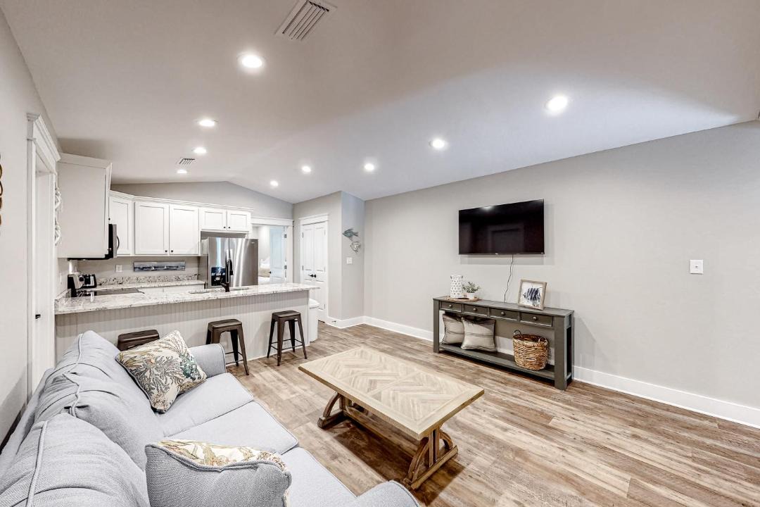 Photo of Livingroom in Dauphin Island