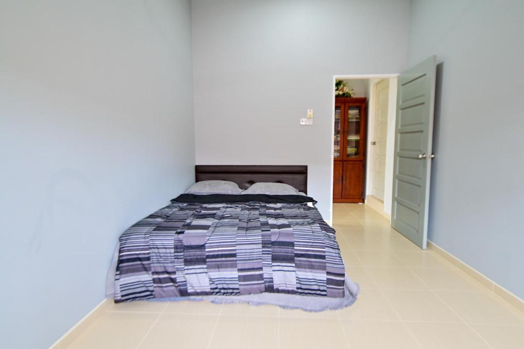 Photo of Bedroom in Kuala Terengganu