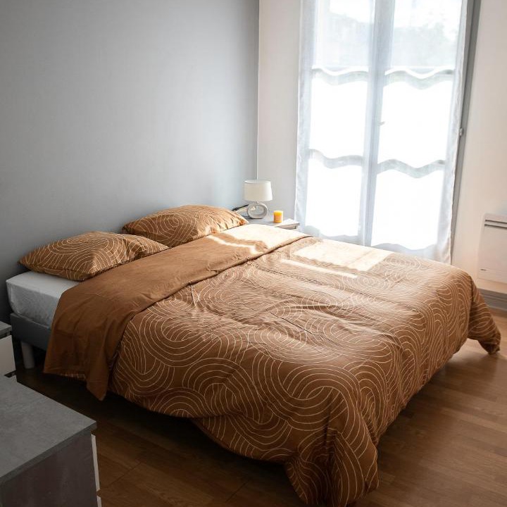 Photo of Bedroom in Mantes-la-Jolie