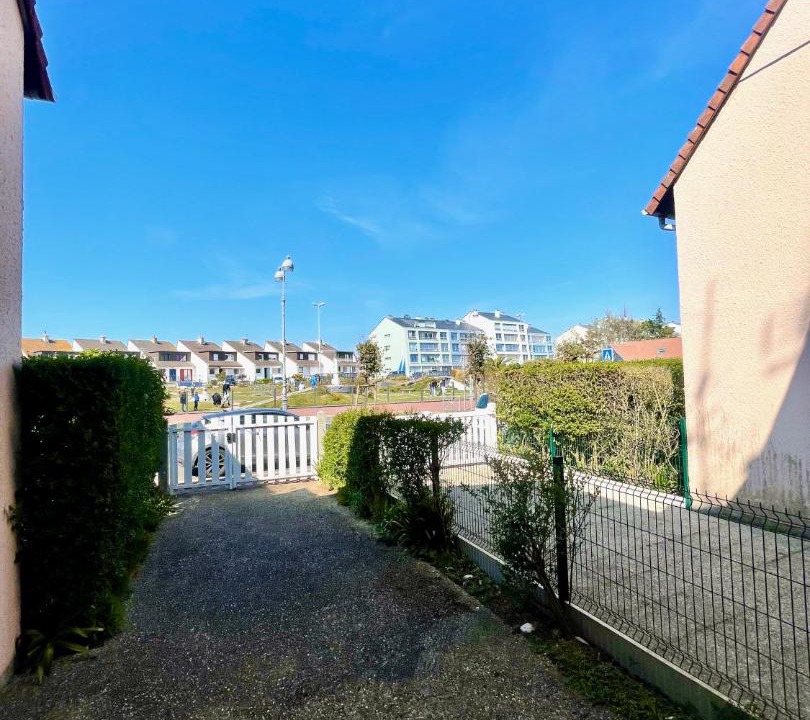 Photo of Buildings in Courseulles-sur-Mer