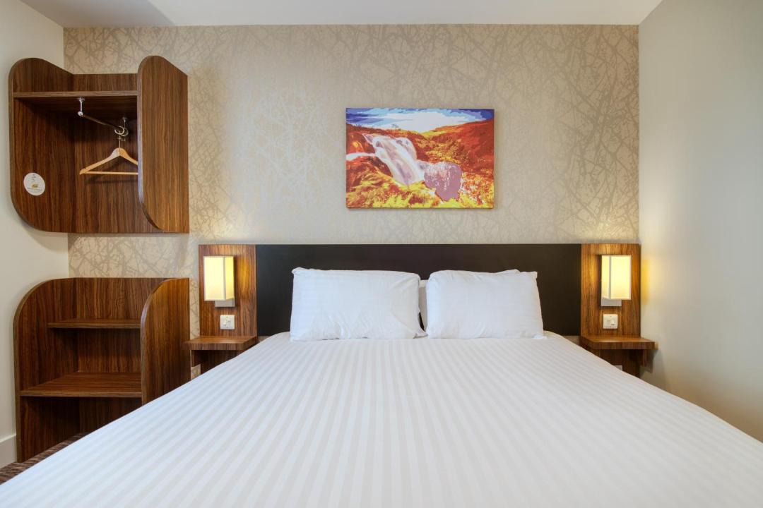 Photo of Bedroom in Auchengray