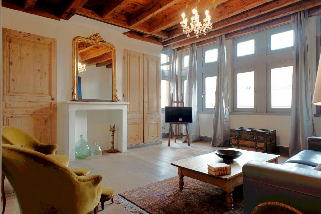 Photo of Others in Old Lyon