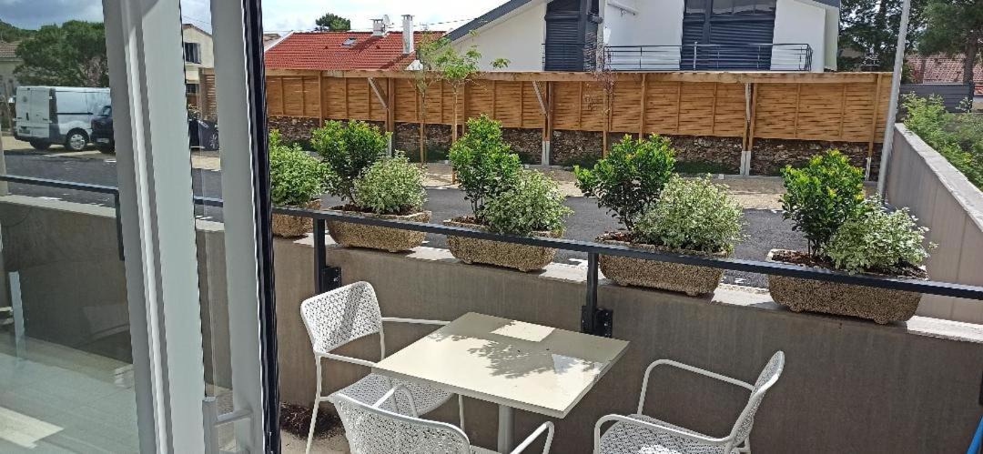 Photo of Patio Balcony in Saint-Brevin-les-Pins