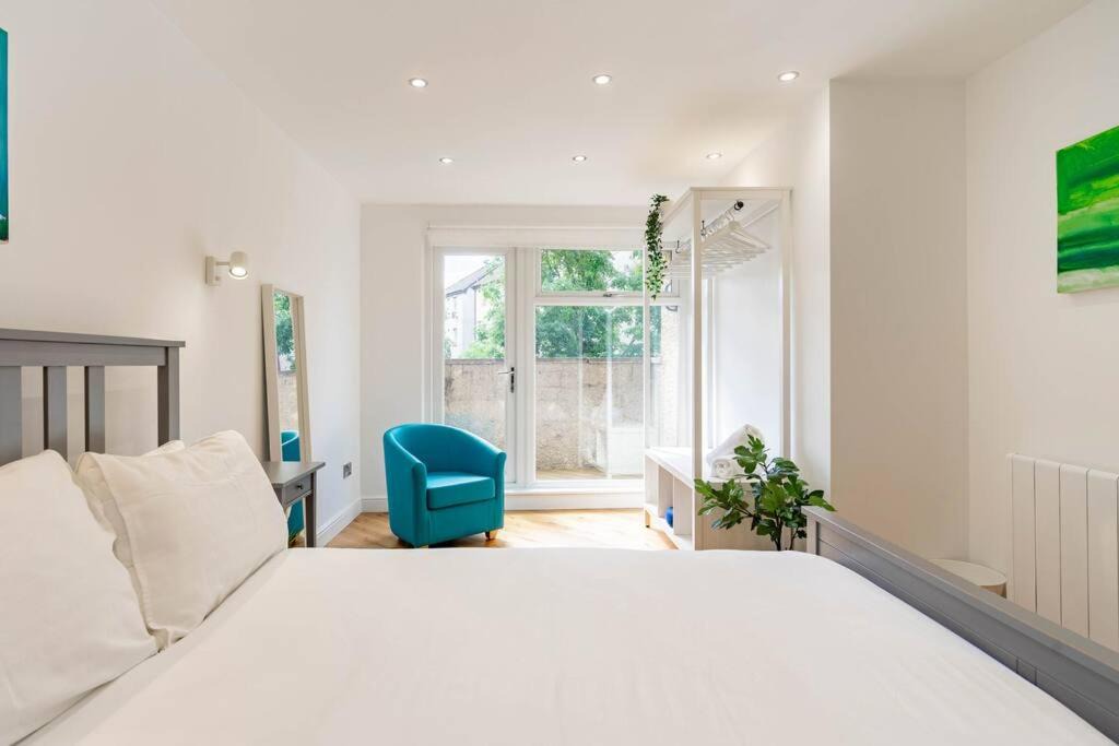 Photo of Bedroom in Dalry