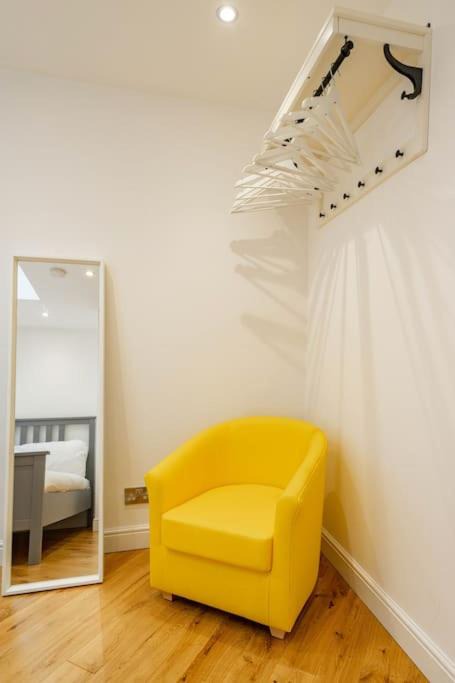 Photo of Others in Dalry