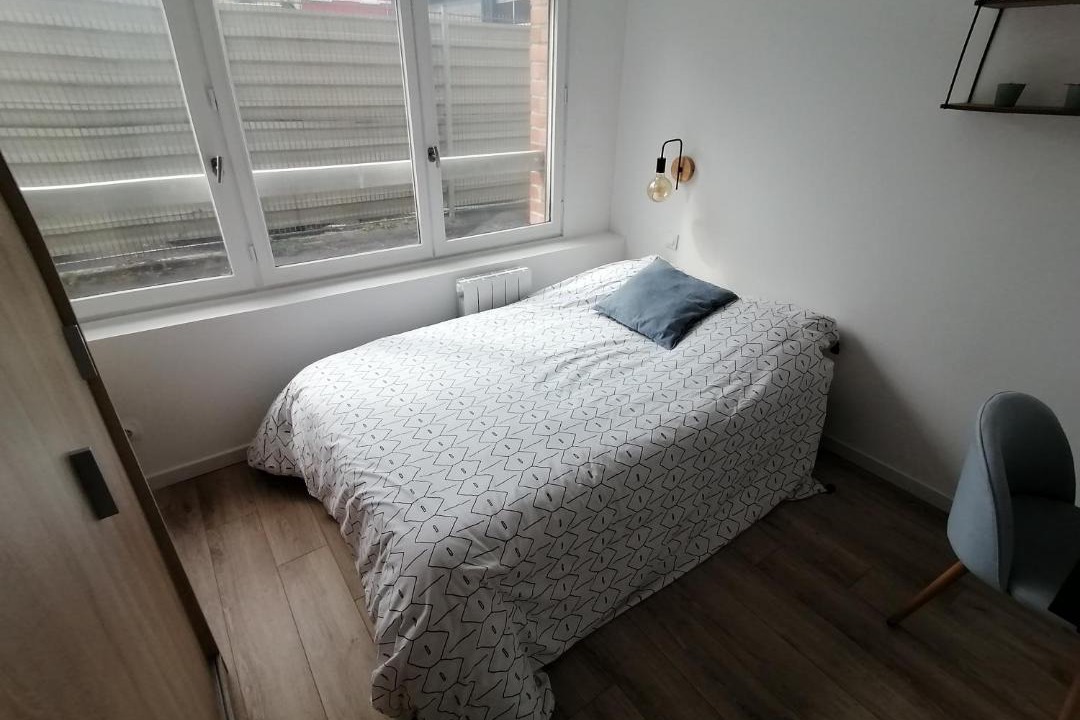 Photo of Bedroom in Mons-en-Baroeul