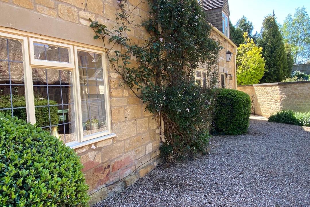 Photo of Buildings in Broadway