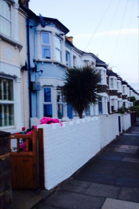 Photo of Buildings in Askew