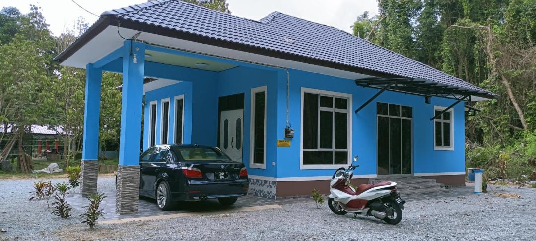 Photo of Buildings in Rambai