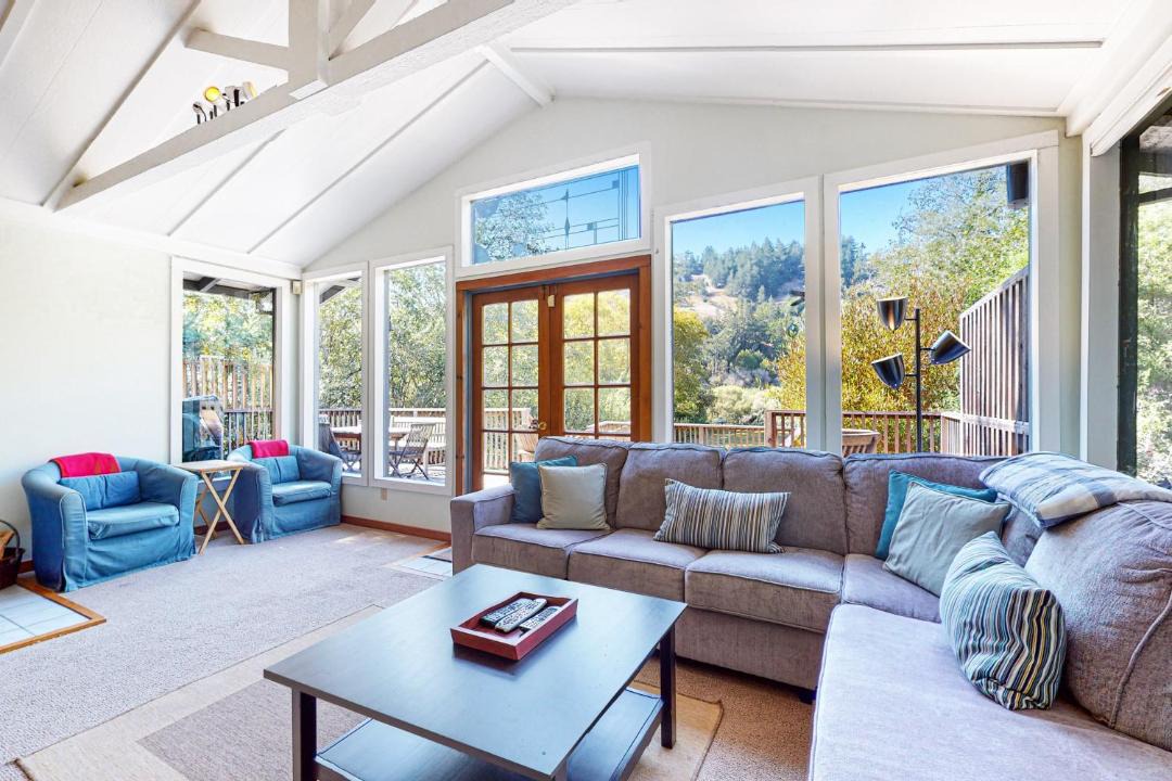 Photo of Livingroom in Duncans Mills