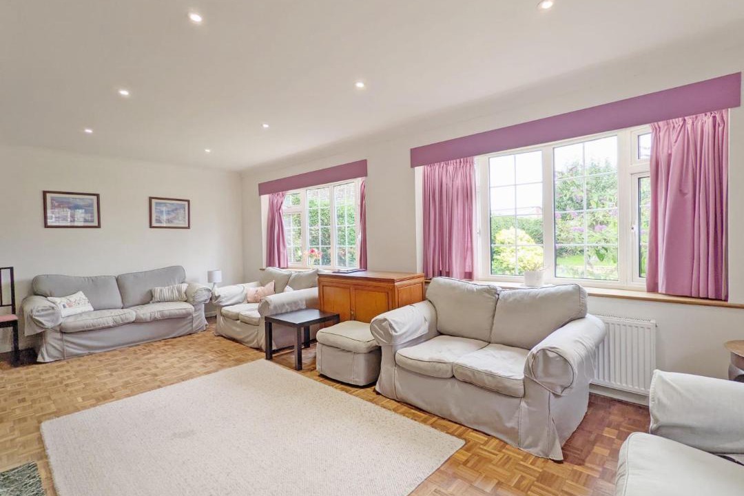 Photo of Livingroom in Emsworth