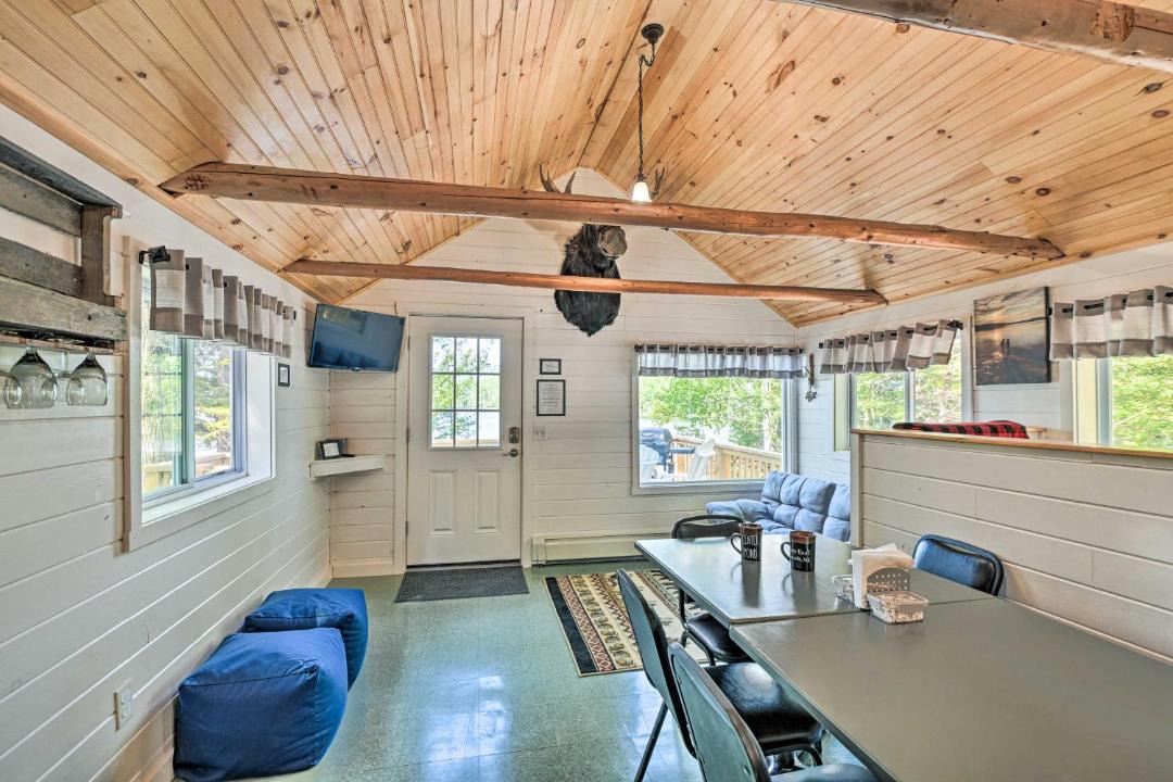 Photo of Others in Lincoln