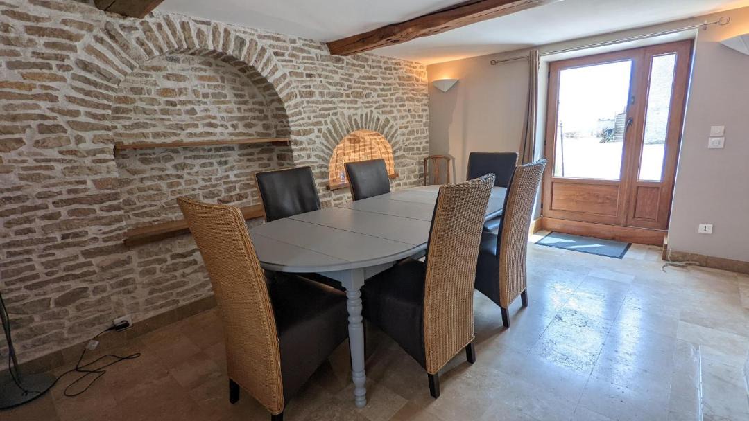 Photo of Others in Fussey