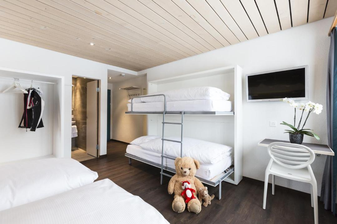Photo of Bedroom in Saanenmoeser