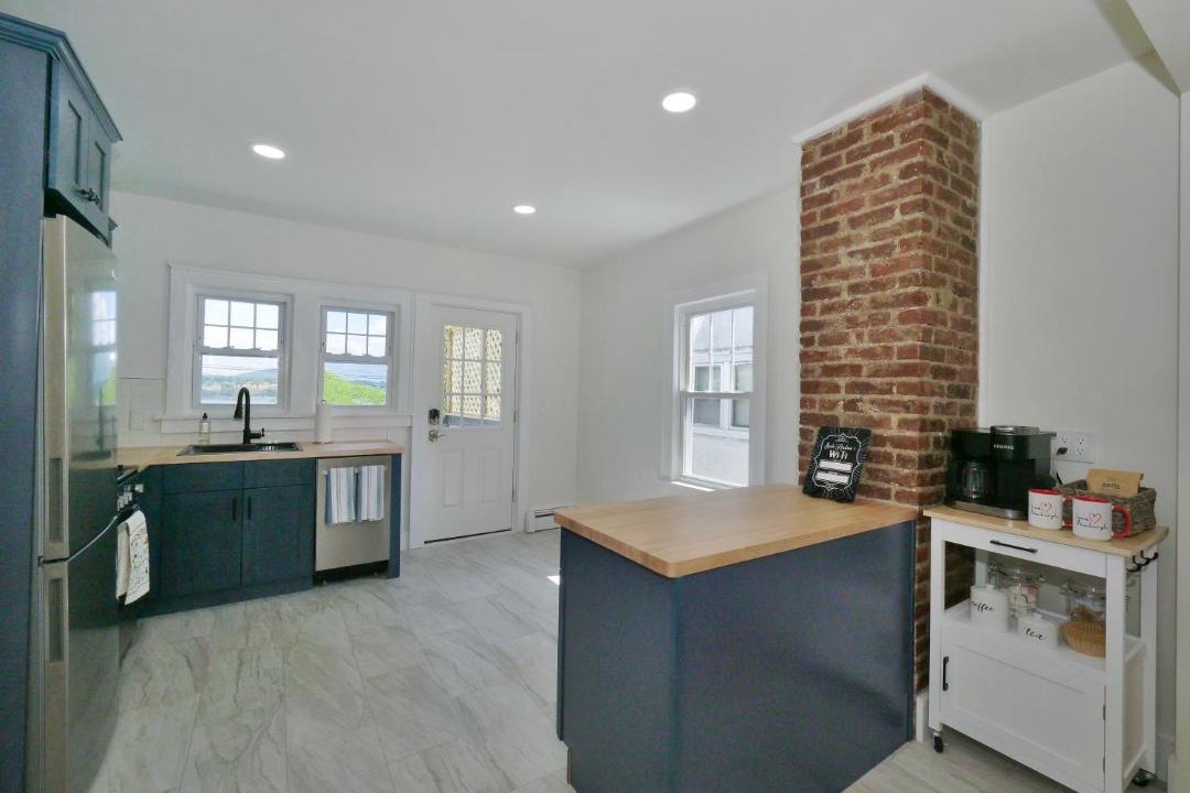 Photo of Livingroom in Newburgh