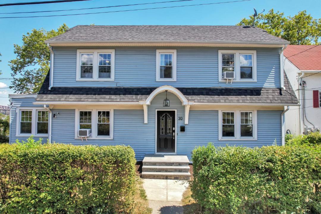 Photo of Buildings in Newburgh