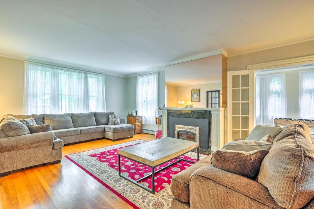 Photo of Livingroom in Olean