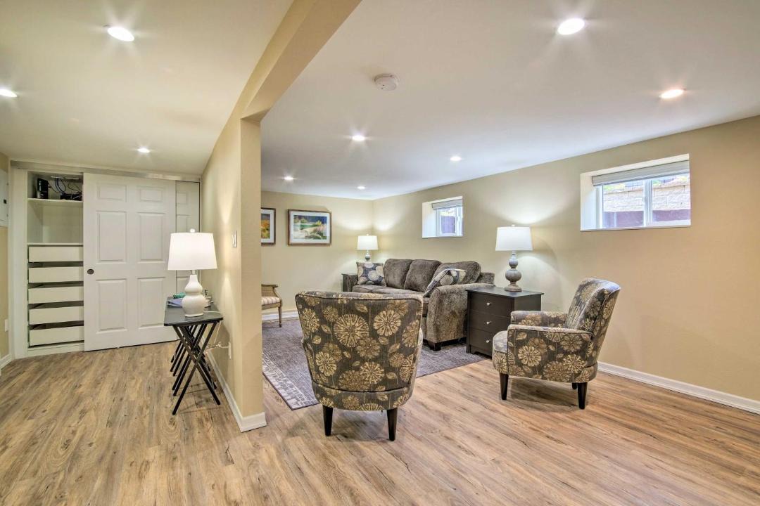 Photo of Livingroom in North Bend