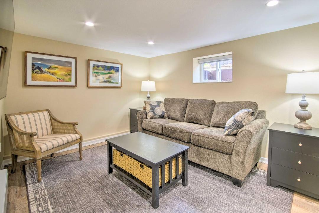 Photo of Livingroom in North Bend