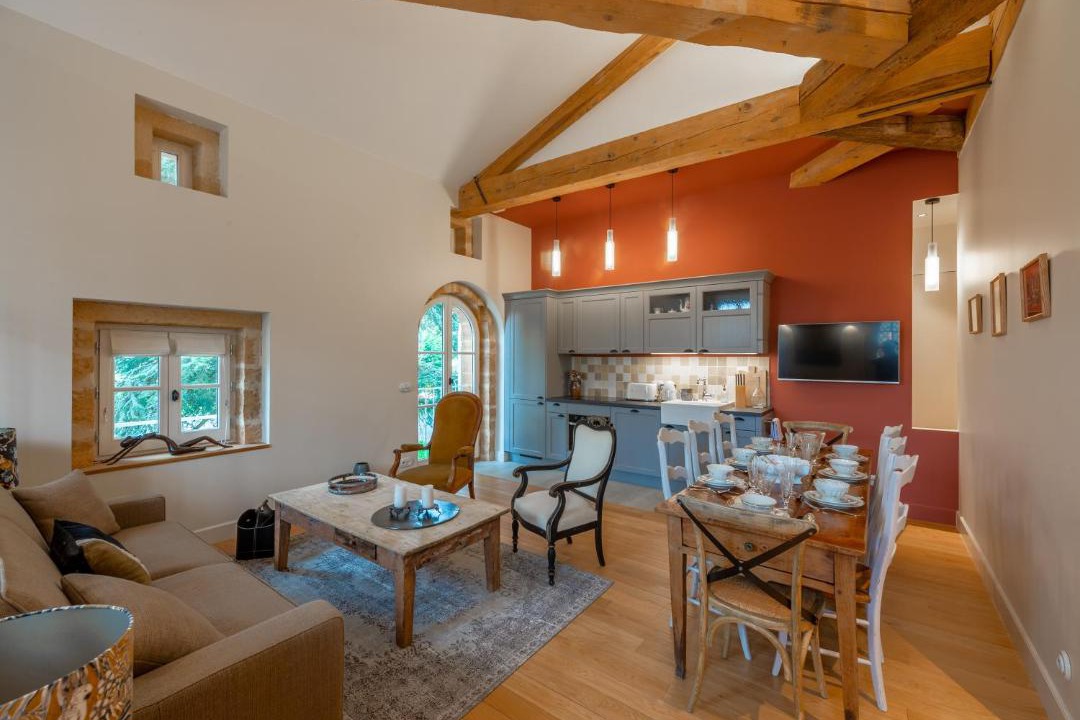 Photo of Others in Blace