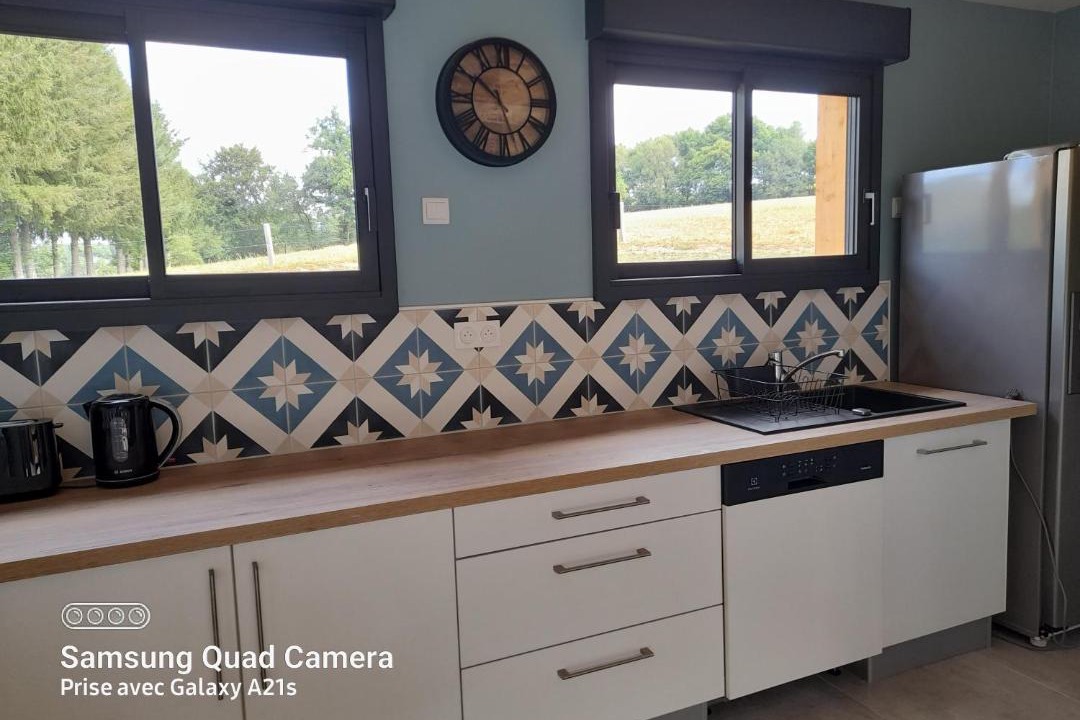 Photo of Kitchen in Vitrac-sur-Montane