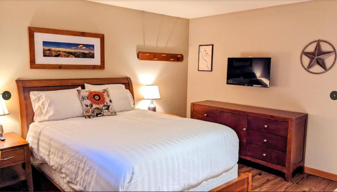 Photo of Bedroom in Chelan