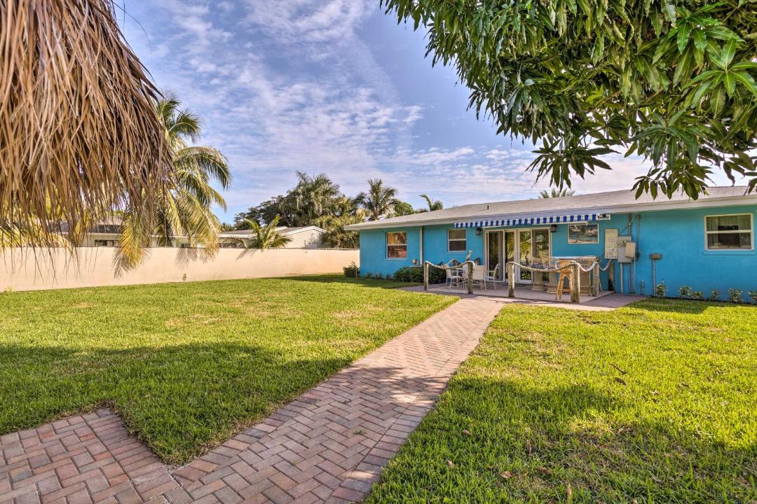 Photo of Buildings in Boynton Beach