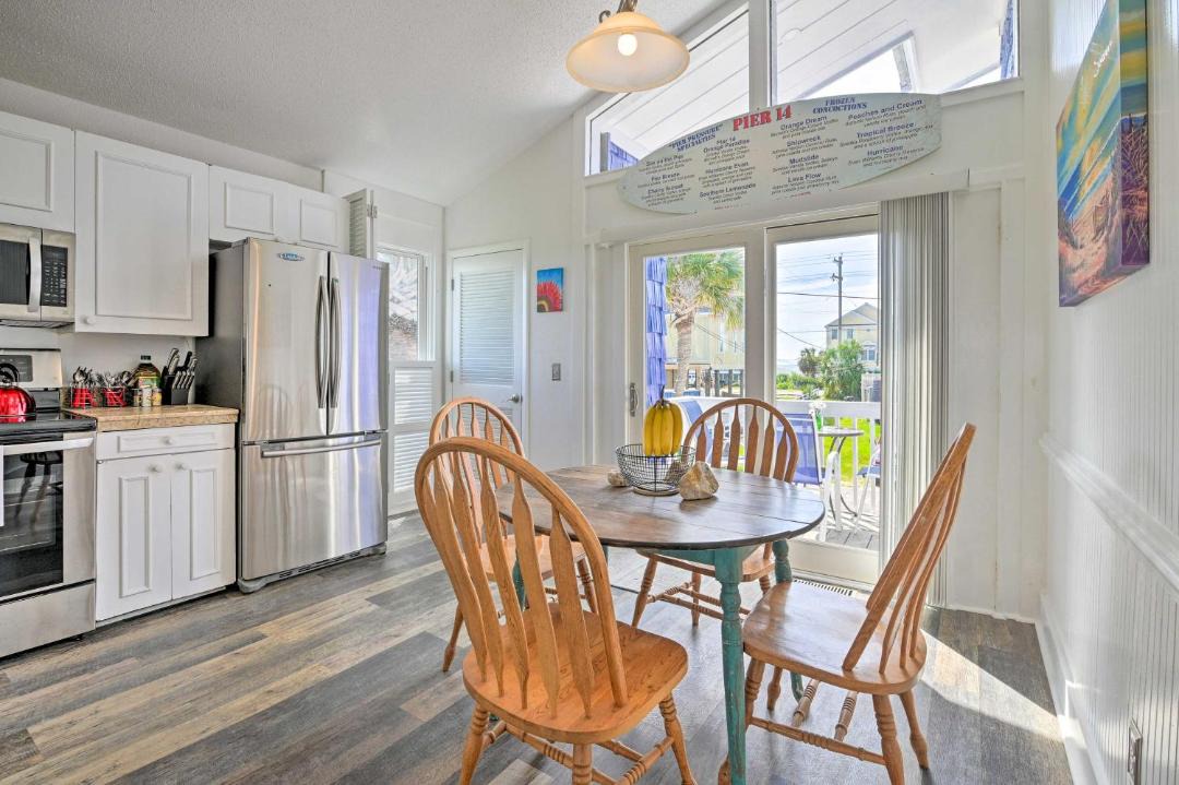Photo of Livingroom in Murrells Inlet
