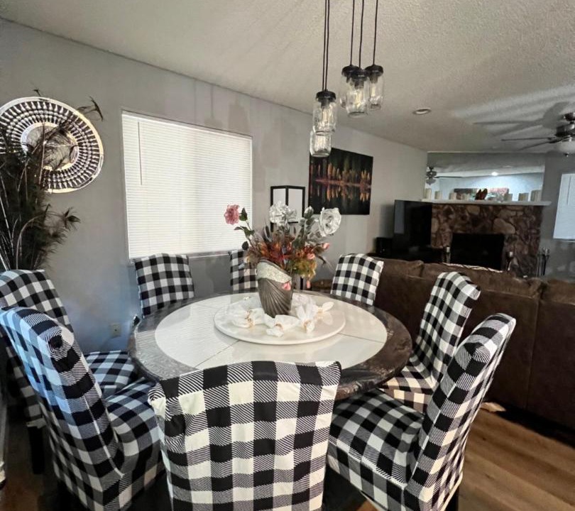 Photo of Livingroom in Crestline