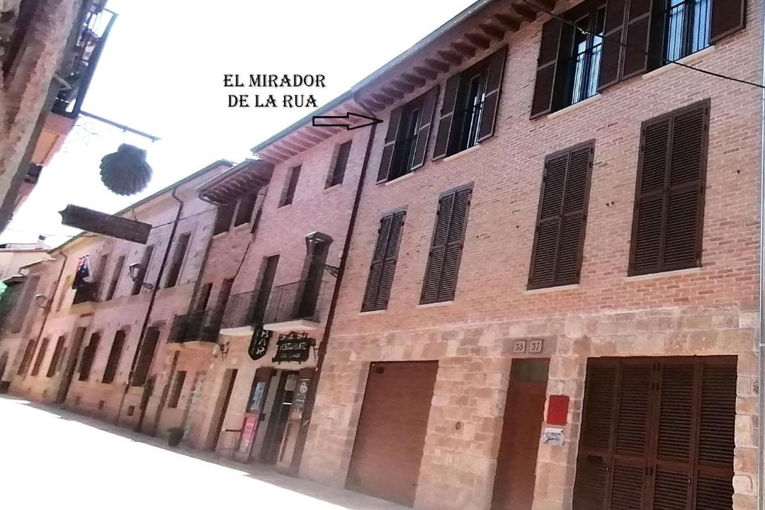 Photo of Buildings in Estella