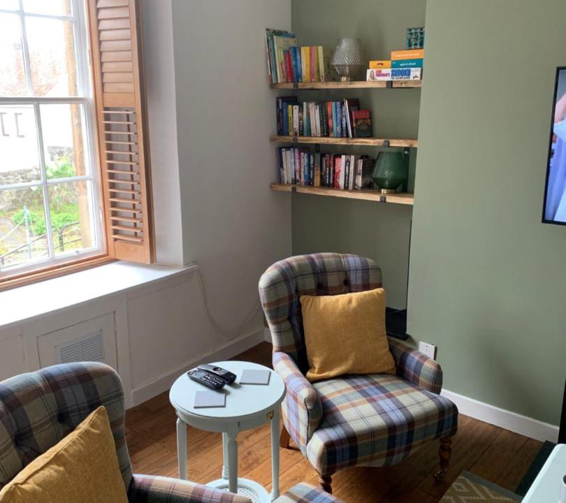 Photo of Livingroom in Newburgh